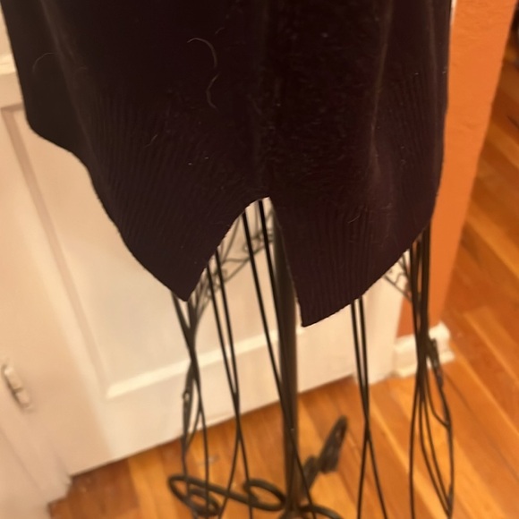 French Connection Woman's Sweater-Size L - Picture 6 of 7